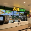 ども てんちょう です

下松のゆめタウンさんの中に
あの人気店 SUBWAYさんが
出店されたということで
先日 早速行ってみました

自分好みのサンドイッチが
カスタマイズできるので
美味しいのはもちろん
注文時から楽しめるお店でした